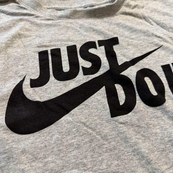 Nike “Just Do It” Logo Gray T-Shirt Men’s Size XL Cotton Blend - Picture 3 of 8
